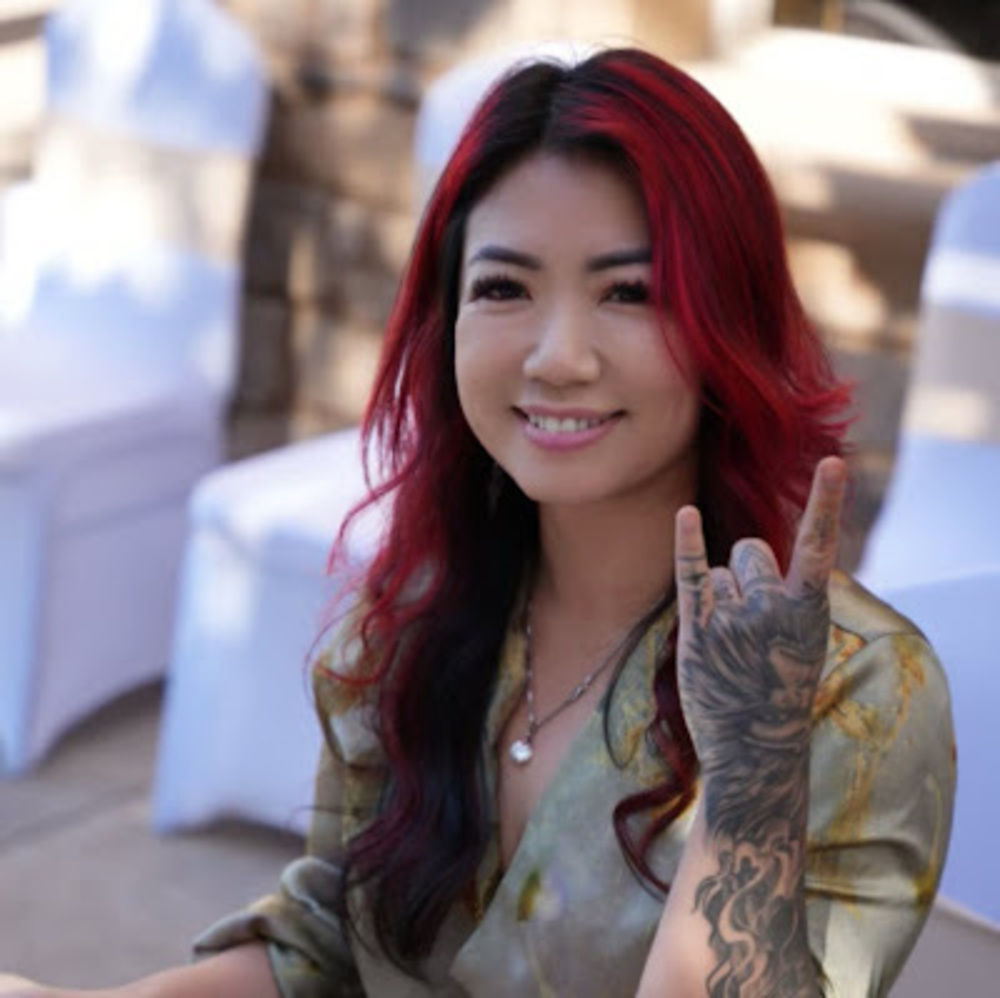 Meet your Posher, Viyada judie